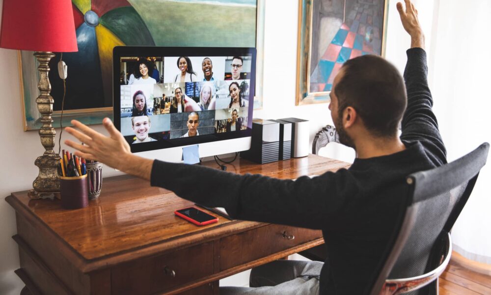 friends-app-for-professionals-a-new-way-to-build-meaningful-connections
